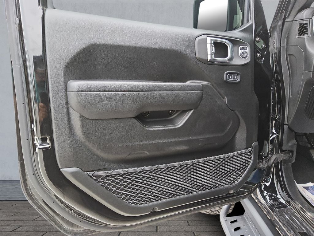 2025 Jeep Wrangler 4-Door Willys 4x4