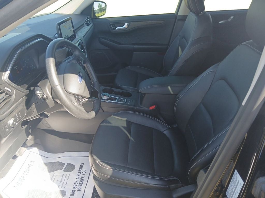 2020 Ford Escape Hybrid Titanium
