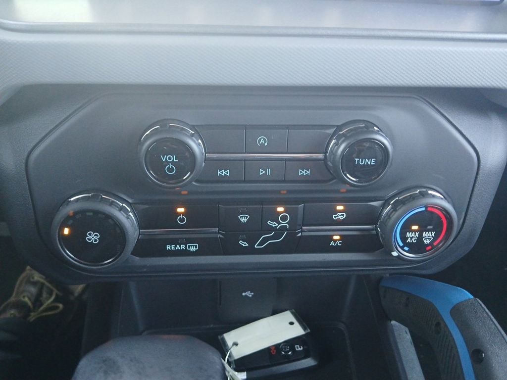 2024 Ford Bronco Black Diamond