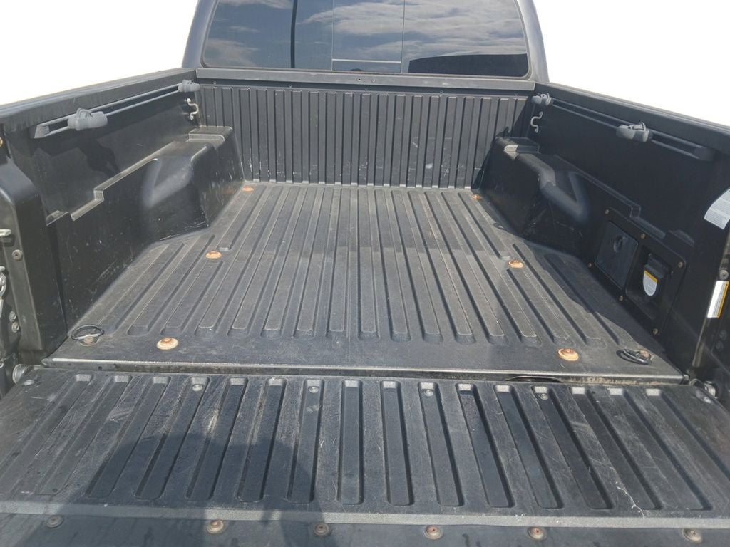 2019 Toyota Tacoma SR V6