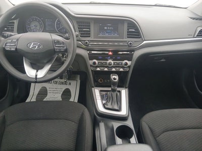 2020 Hyundai Elantra SE