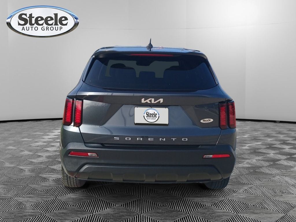 2022 Kia Sorento LX
