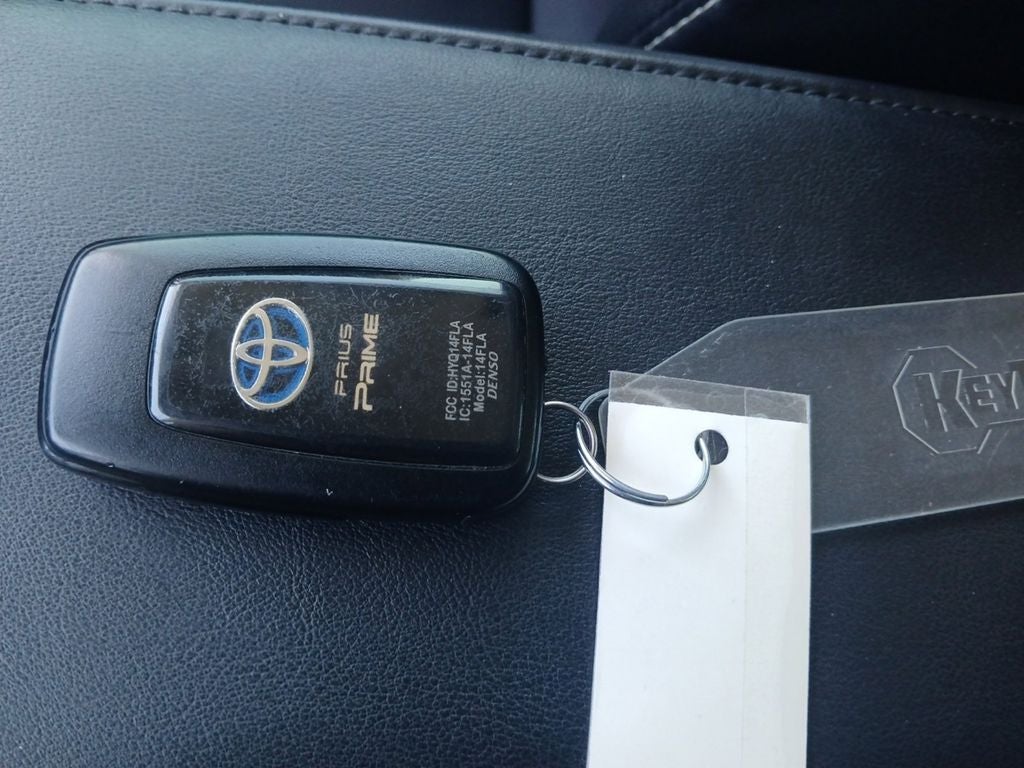 2022 Toyota Prius Prime LE