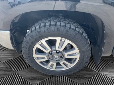 2018 Toyota Tundra SR5 5.7L V8
