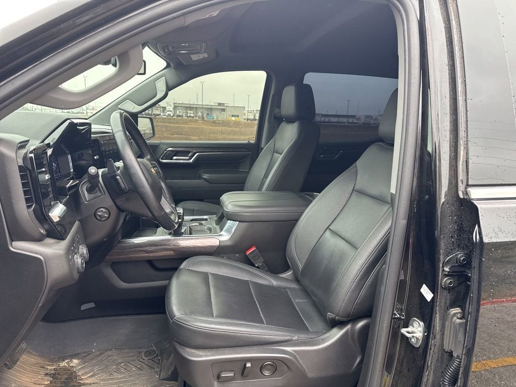 2024 Chevrolet Silverado 1500 LTZ