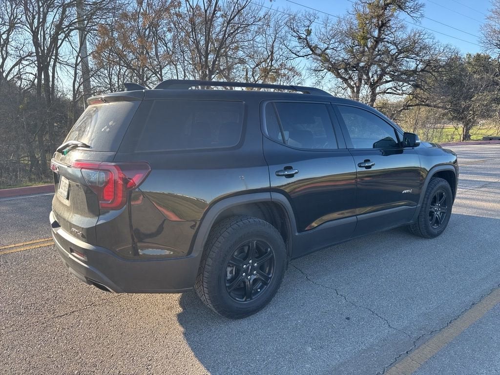 2023 GMC Acadia AT4