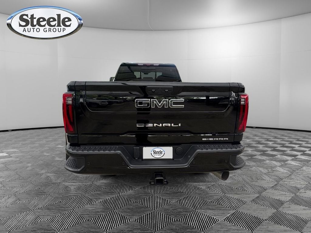 2026 GMC Sierra 3500 HD Denali Ultimate DRW