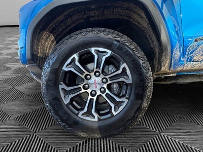 2023 GMC Canyon AT4