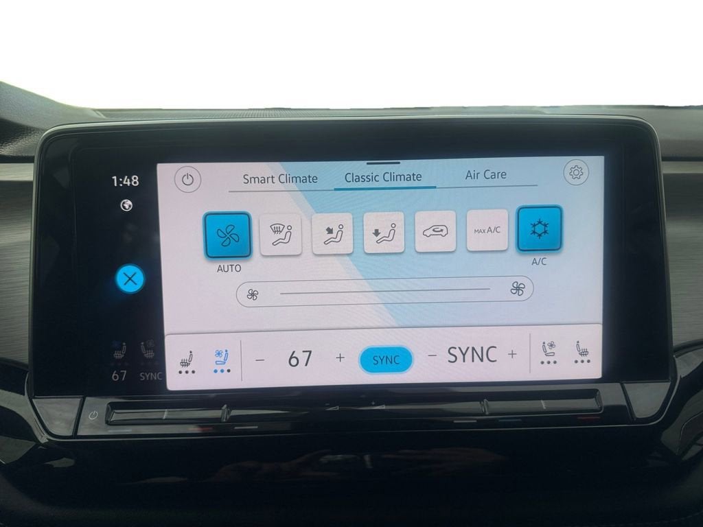 2024 Volkswagen Atlas Cross Sport 2.0T SE w/Technology