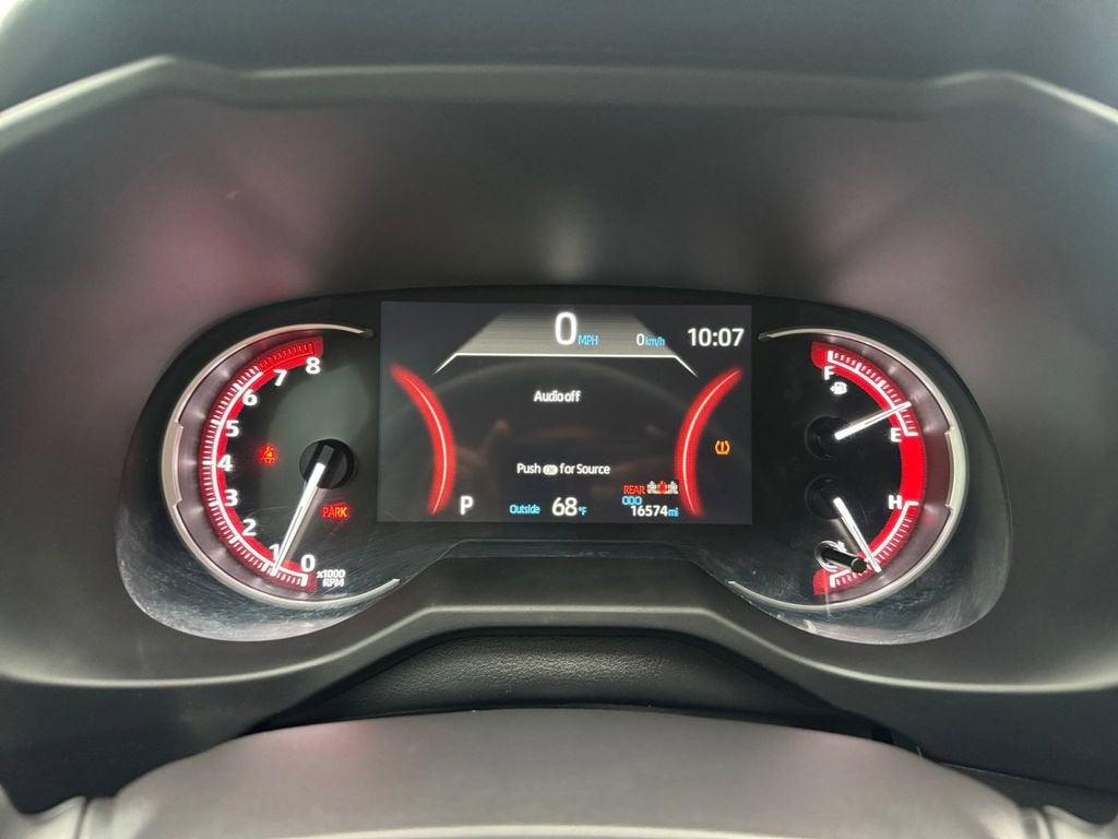 2025 Toyota RAV4 LE