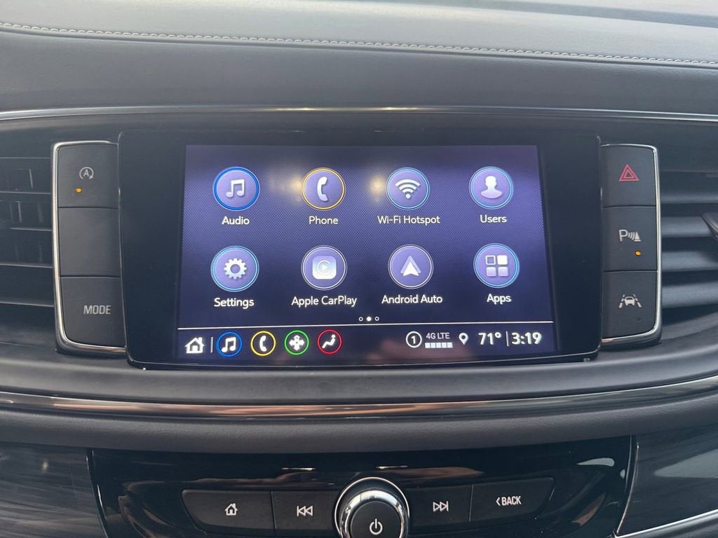 2024 Buick Enclave Essence