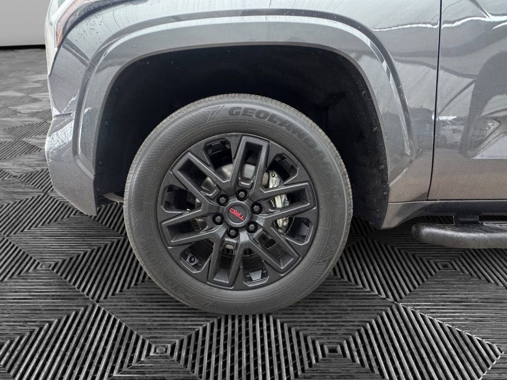 2023 Toyota Tundra 4WD SR5