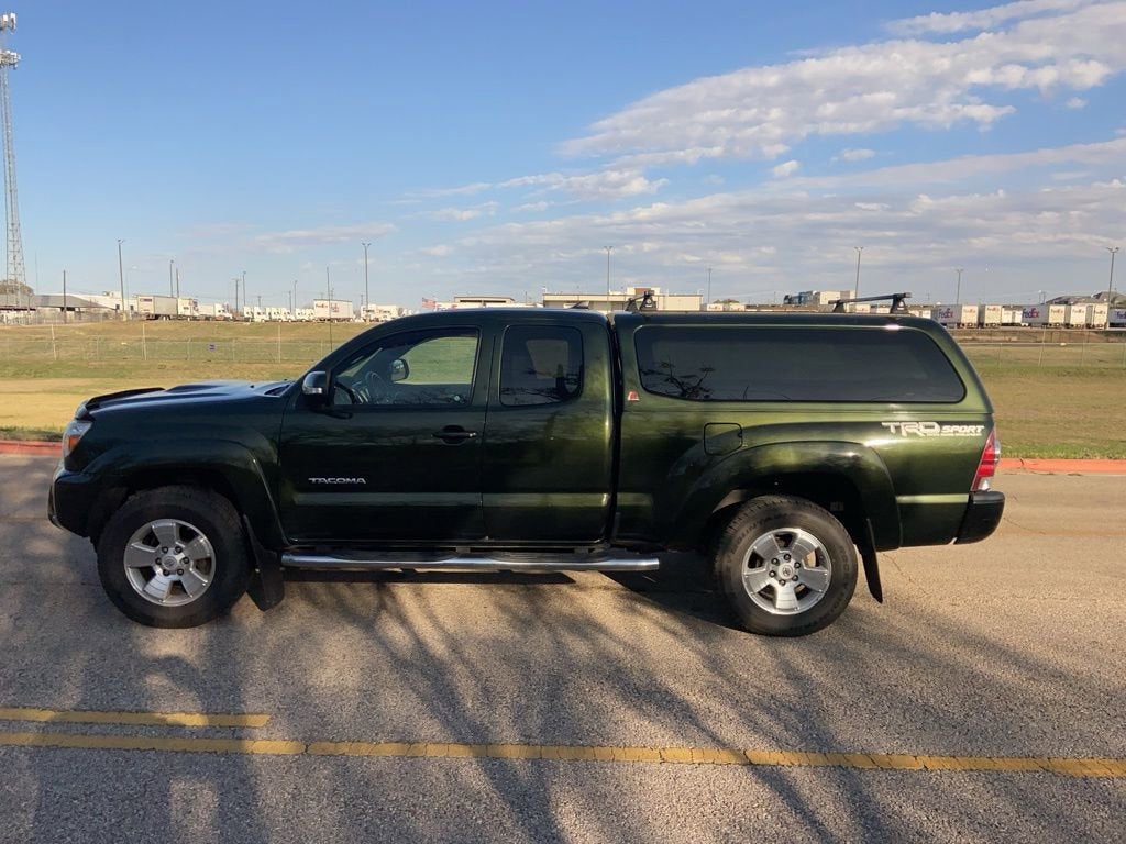 2014 Toyota Tacoma Base