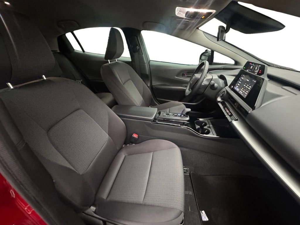 2023 Toyota Prius LE