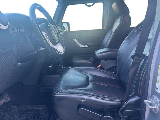 2014 Jeep Wrangler Unlimited Polar Edition