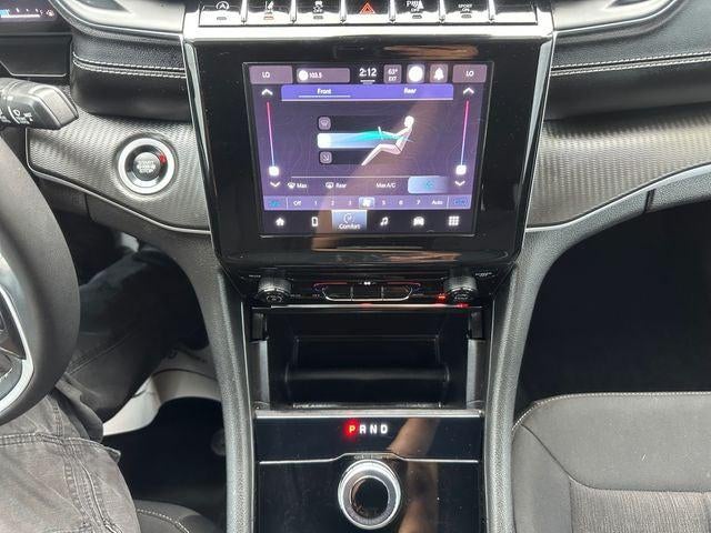 2024 Jeep Grand Cherokee L Laredo X 4x4