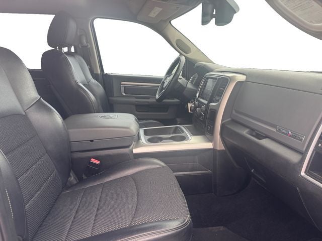 2019 RAM 1500 Classic Lone Star Silver Crew Cab 4x4 5'7' Box
