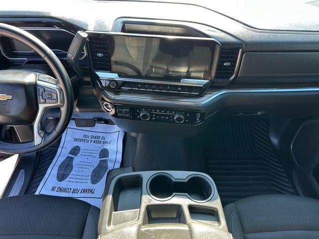 2023 Chevrolet Silverado 1500 4WD Crew Cab Standard Bed LT