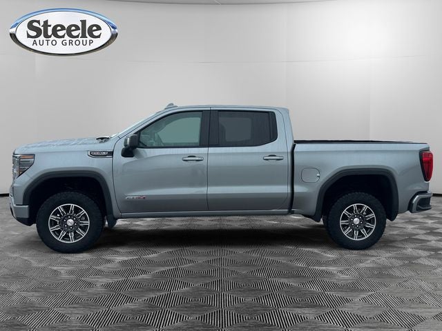 2025 GMC Sierra 1500 4WD Crew Cab Short Box AT4