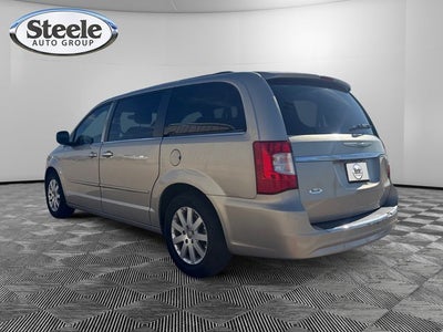 2015 Chrysler Town & Country LX