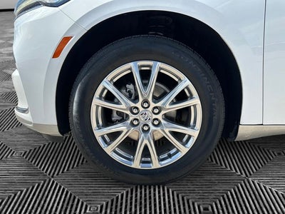 2023 Buick Enclave Essence FWD