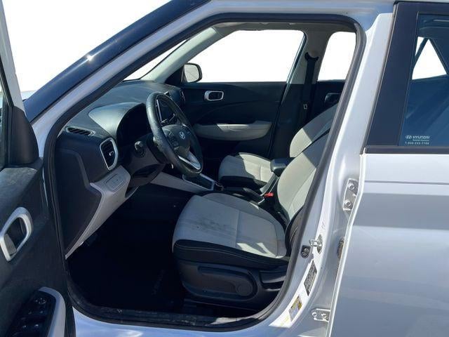 2022 Hyundai Venue SEL