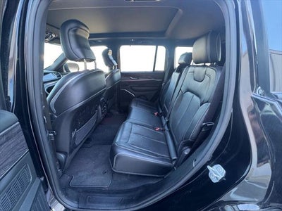 2023 Jeep Grand Cherokee Overland 4x4