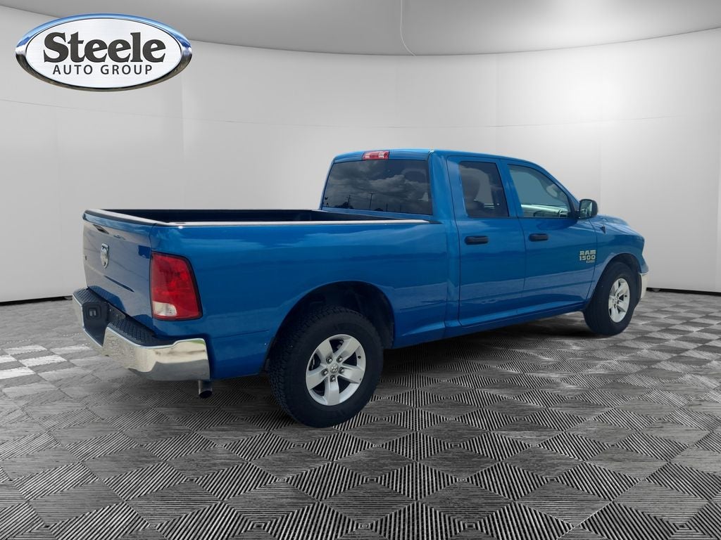 2024 RAM 1500 Classic SLT Quad Cab 4x2 6'4' Box