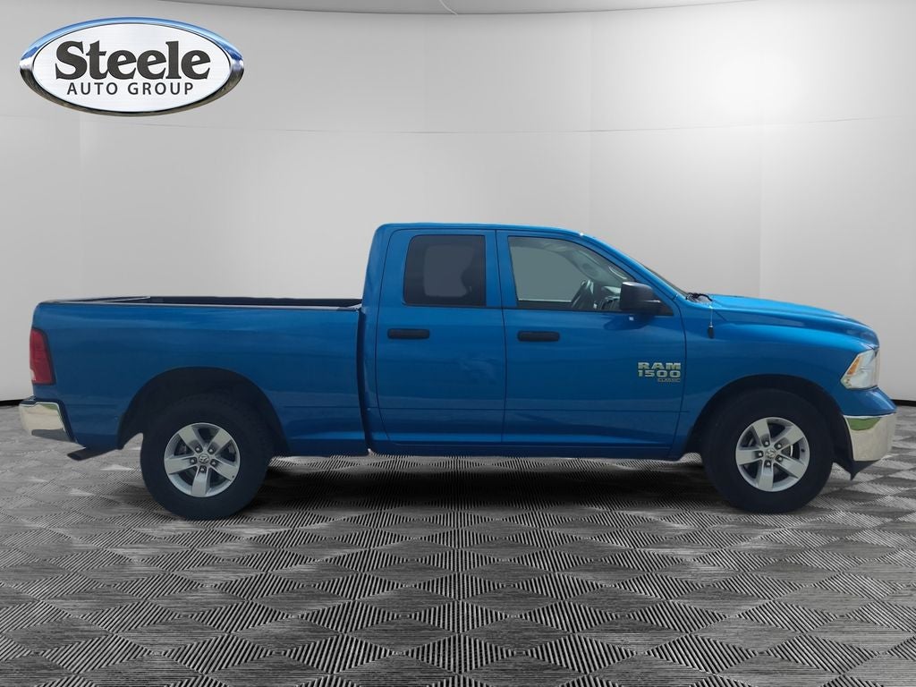 2024 RAM 1500 Classic SLT Quad Cab 4x2 6'4' Box