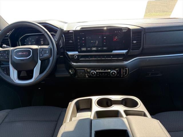 2023 GMC Sierra 1500 4WD Double Cab Standard Box SLE