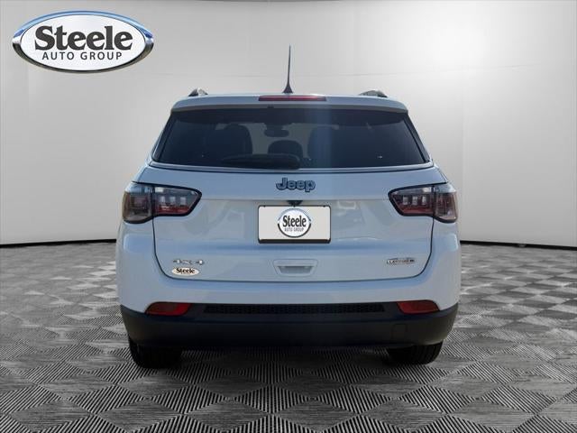 2023 Jeep Compass Latitude Lux FWD