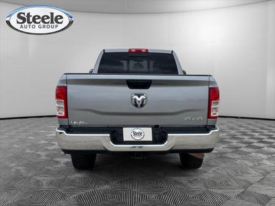 2022 RAM 2500 Tradesman Crew Cab 4x4 6'4' Box