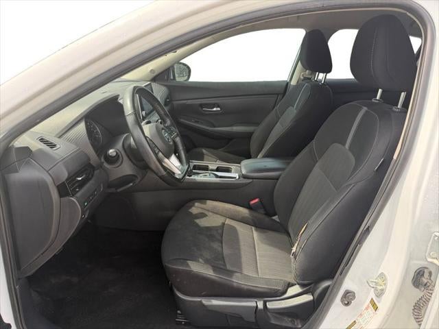 2022 Nissan Sentra SV Xtronic CVT