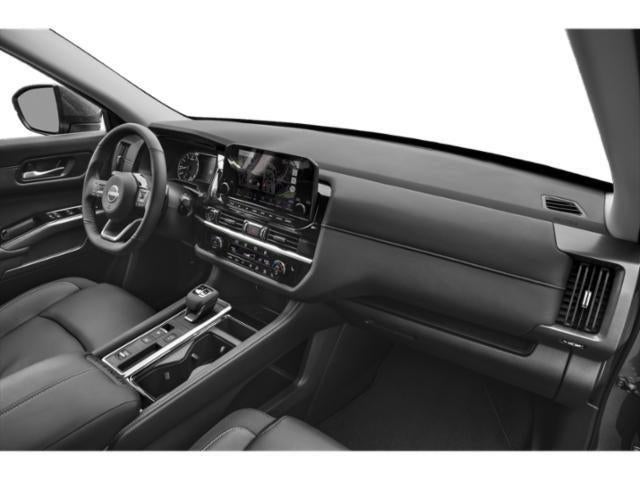 2025 Nissan Pathfinder SL FWD