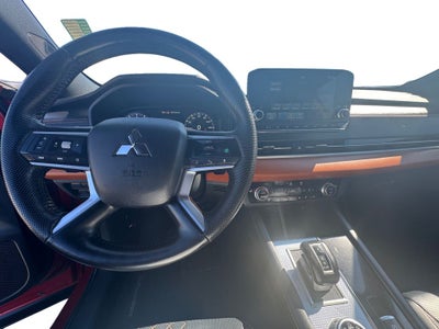 2023 Mitsubishi Outlander SEL 2.5 2WD