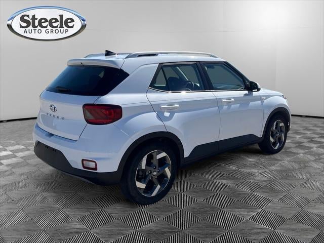 2022 Hyundai Venue SEL