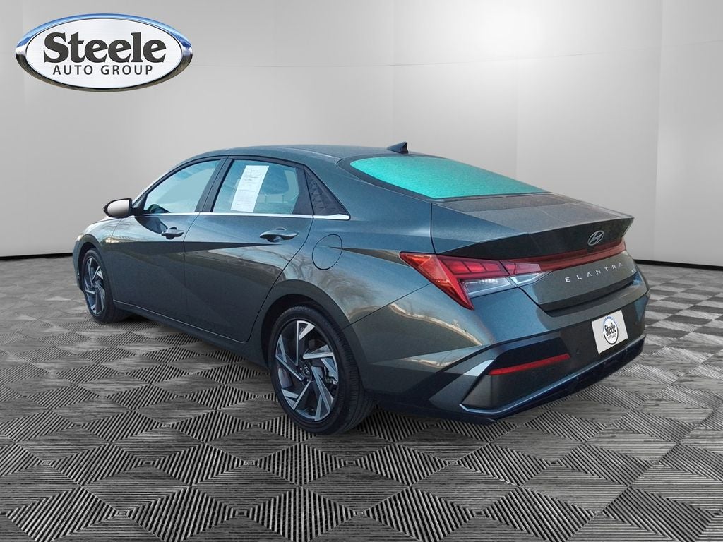 2024 Hyundai Elantra Hybrid Limited