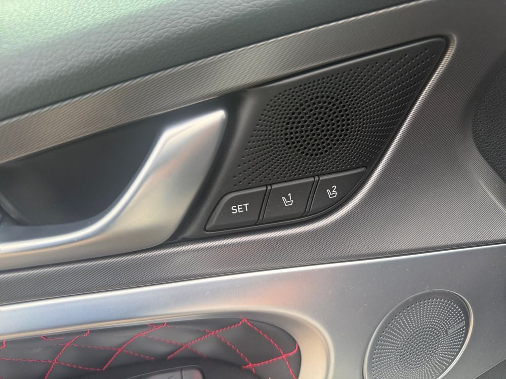 2025 Genesis G70 3.3T Sport Advanced