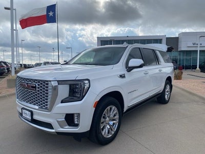2022 GMC Yukon XL Denali