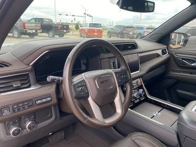 2022 GMC Yukon XL Denali