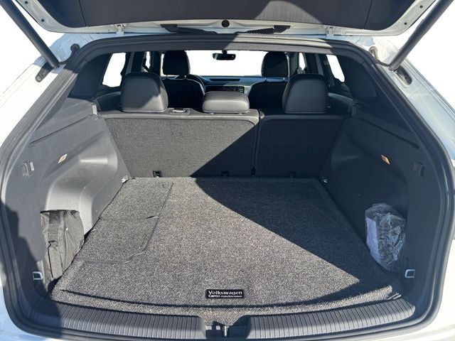 2022 Volkswagen Atlas Cross Sport 2.0T SE w/Technology