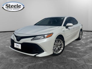 2020 Toyota Camry Hybrid XLE
