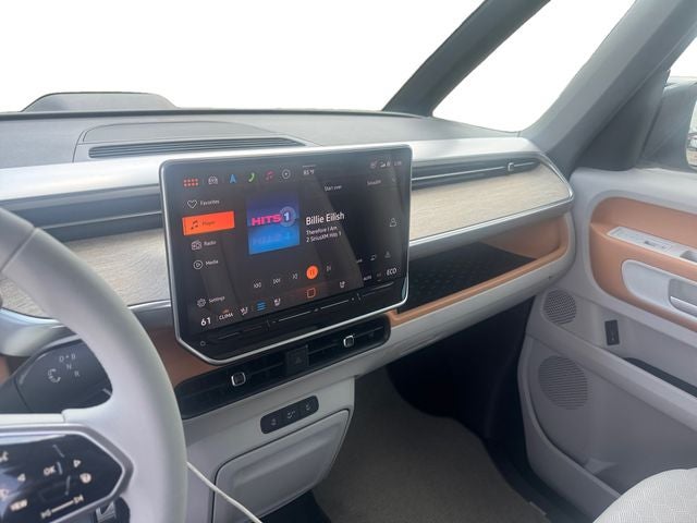 2025 Volkswagen ID. Buzz Pro S Plus