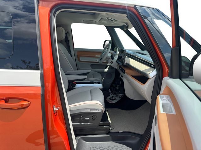 2025 Volkswagen ID. Buzz Pro S Plus