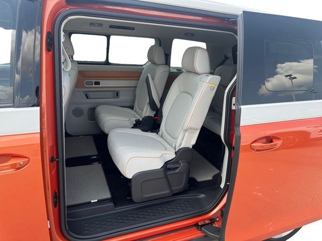 2025 Volkswagen ID. Buzz Pro S Plus