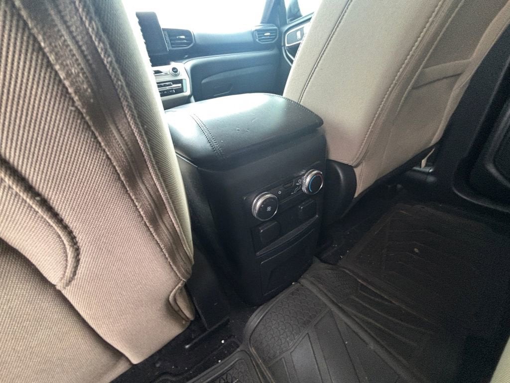 2021 Ford Explorer Base