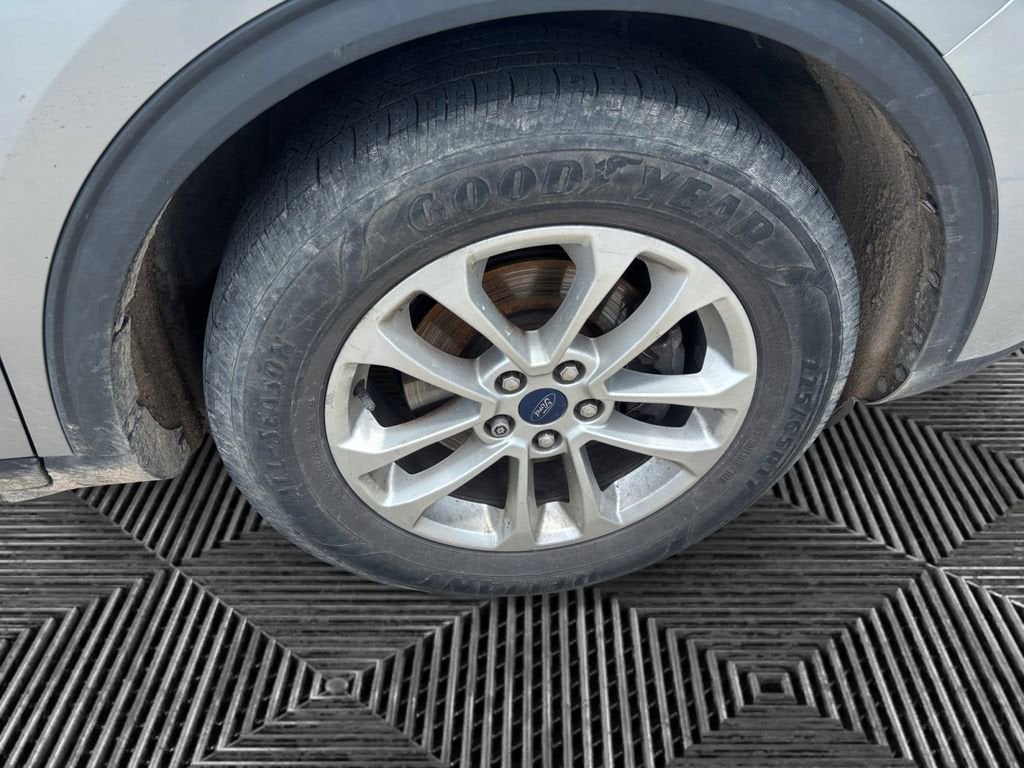 2022 Ford Escape S