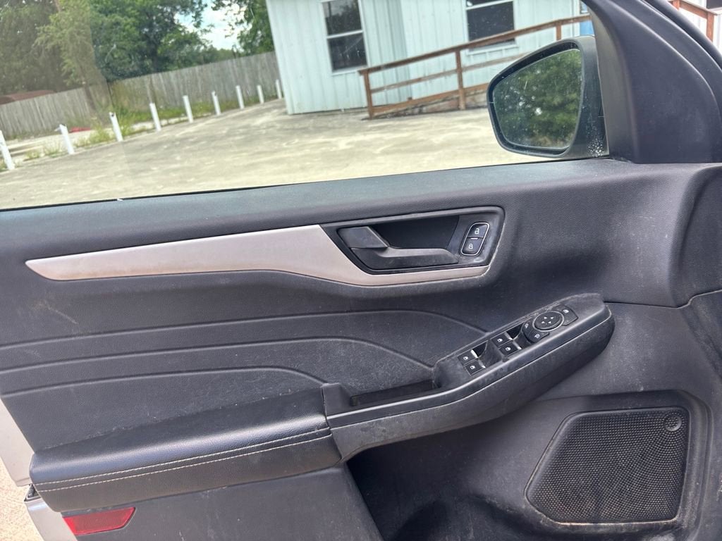 2022 Ford Escape S