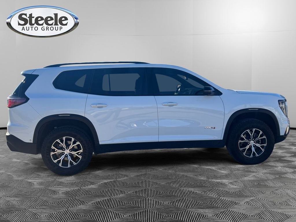 2025 GMC Acadia AT4