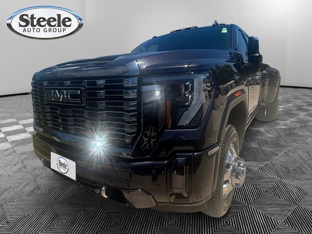 2024 GMC Sierra 4WD Crew Cab LB DRW Denali Ultimate's photo